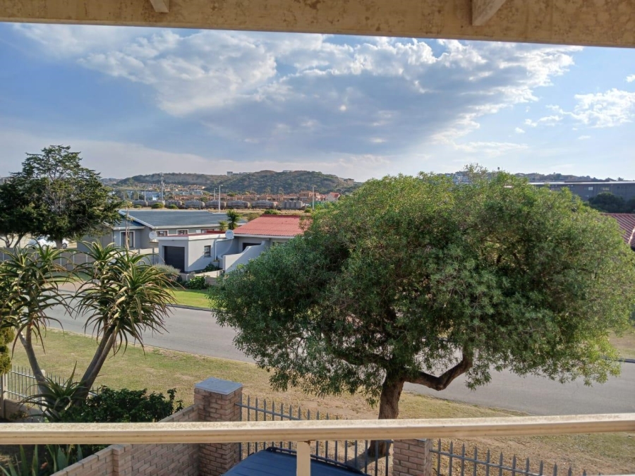 4 Bedroom Property for Sale in Hartenbos Central Western Cape